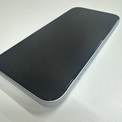 【美品】iPhone 15 512GB ホワイトの画像