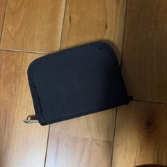 adidas 財布の画像