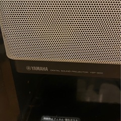 【テレビ台＋YAMAHAスピーカー付き】の画像