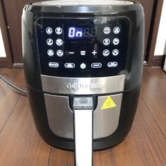 gourmia グルミア ノンフライヤー GAF698 5.7Lの画像