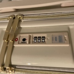 キャリーケースSサイズの画像