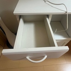 ニトリ　　食器棚の画像