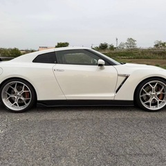 日産 GT-R R35 可変バルブマフラー 交換の画像