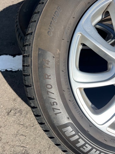 175/70r14 4h インセット40 ミシュラン