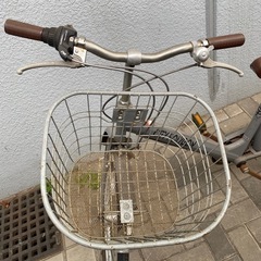【6段変速】シティサイクル 自転車 カゴ付き グレー 通勤・通学にの画像