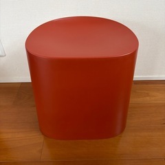 ポリプロピレンスタッキングスツールの画像