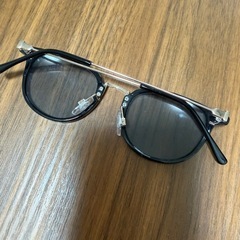 男女兼用サングラス🕶️の画像