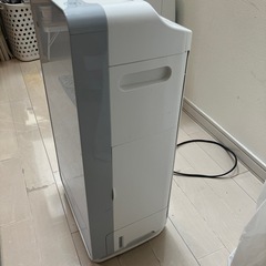 ジャンク品　空気清浄機　HITACHI EP-KVG700の画像