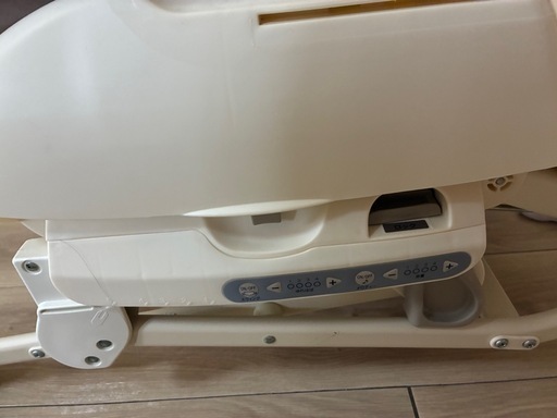 【動作確認済】 コンビ ネムリラ オートスウィング 自動 ハイローチェア