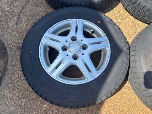 145/80R13 残溝8部山アイスナビ  アルミ付 4本