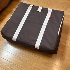 ファルスカ　コンパクトベッド の画像