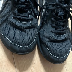 asics 25.5cm スニーカー　の画像