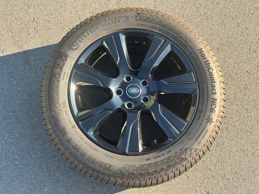 255/55R19ランドローバー スタッドレス