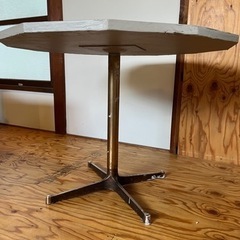 カフェテーブル／12角テーブル グレー天板 鉄脚 直径約79cmの画像