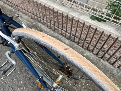 【東京近郊受渡し希望】クロスバイク 7段階変速 スマホホルダー付き