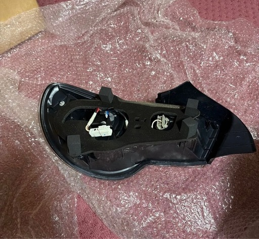 zn6 86前期テールランプ