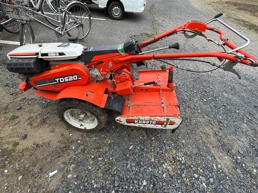 クボタ 耕運機 TD520