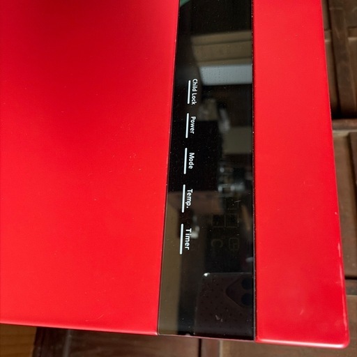 パネルヒーター　x 2台