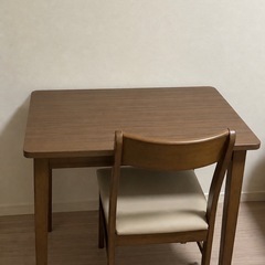【お譲りする方決まりました】洗濯機・冷蔵庫・電子レンジ・机椅子セットの画像