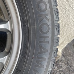 スタッドレスタイヤ・ホイールセット ヨコハマ 195/65R15 PCD100 溝あり プリウス用の画像