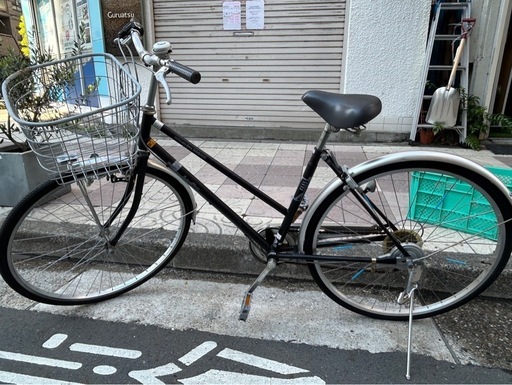 メーカー不明　カゴ付き自転車　27インチ　黒　ママチャリ