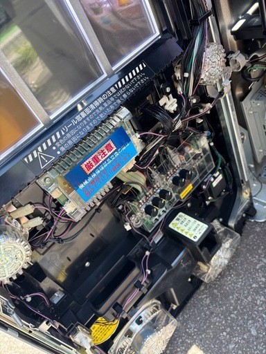 良品 パチスロ実機 メーシー 5号機 SLOT 魔法少女まどか☆マギカ 全員集合パネル まどマギ コイン不要機付き スロット台