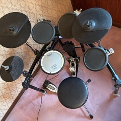 Roland TD-4 電子ドラム セットの画像