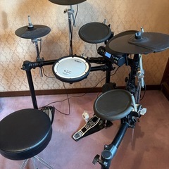 Roland TD-4 電子ドラム セットの画像