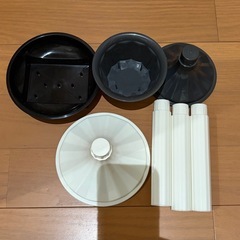 フラワーアレンジメントレッスン用　花器・ブーケスタンド・装飾品セットの画像