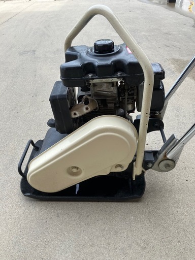 ZV40PF HITACHI プレートコンパクター 46kg ロビンEH09 3.0PS エンジン 