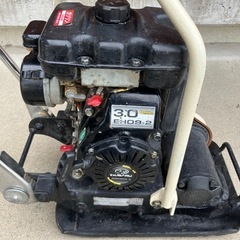 ZV40PF HITACHI プレートコンパクター 46kg ロビンEH09 3.0PS エンジン良好 動作確認済み　転圧機の画像