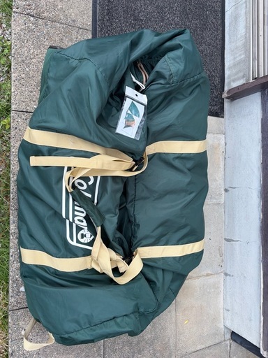 Coleman テント　大きめです
