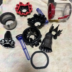 ■期間限定■ダイソン掃除機 V8 slim fulffy＋の画像