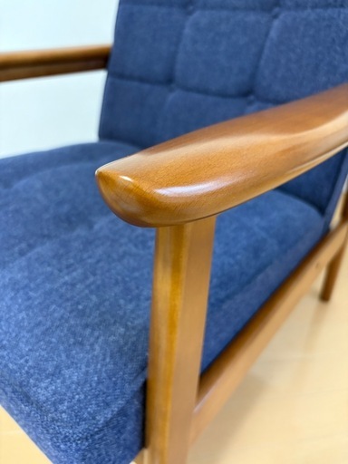カリモク60   Ｋチェア　１シーター
　タープブルー