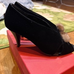 美品パンプスの画像