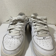 NIKE AIR FORCE 1 LV8 23.5cmの画像