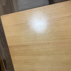 ニトリ ダイニングテーブル フィルンライトブラウンの画像