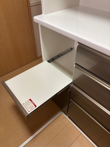 （決まりました）ニトリ　キッチンボード
