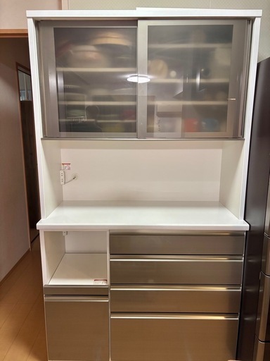 （決まりました）ニトリ　キッチンボード