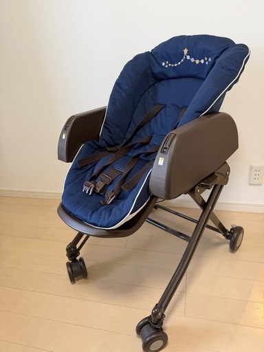 ベビー関連用品セット（ベビーマット、ハイローチェア、子供用の机）