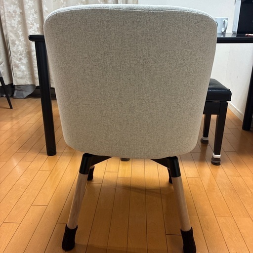 IKEA 回転ダイニングチェア JANOLOF