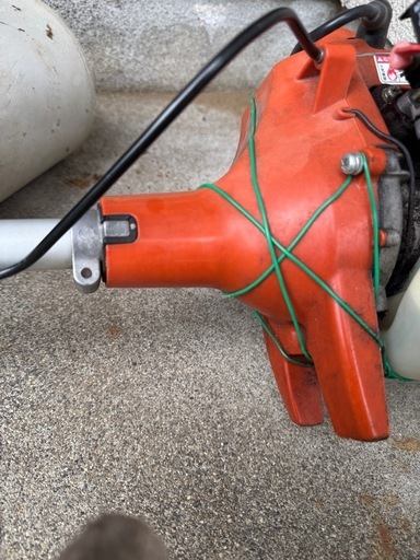 草刈り機
