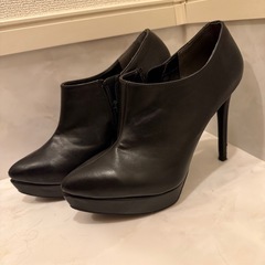 黒ショートブーツ　24センチ　ハイヒール　ピンヒール　の画像