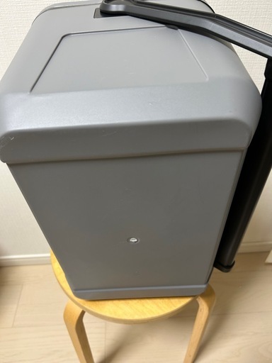 コメリ　クーラーボックス　15L