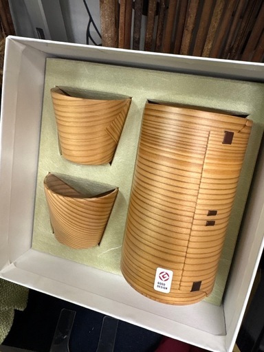 ジャングルジャングル貝塚店　ジモティ割有　曲げわっぱ　ぐい呑み　徳久利　セット　未使用品　箱入り　ギフト　栗久　秋田杉　木製　日本製　