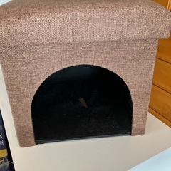 猫ハウスの画像