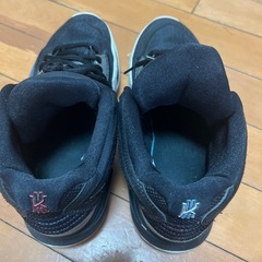 【希少】NIKE カイリー8 の画像