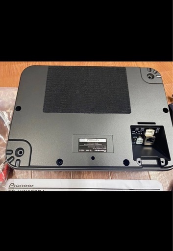 カロッツェリア　サブウーファー