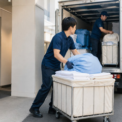 ※早朝からの就業です【週払可能】白石区東米里まで通える方　日給15,287円程度(交通費600円/日含む) ※運転無しドライバー助手のお仕事の画像