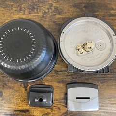 【決まりました】TOSHIBA 真空圧力IHジャー炊飯器 5.5合炊RC-10E7VXの画像